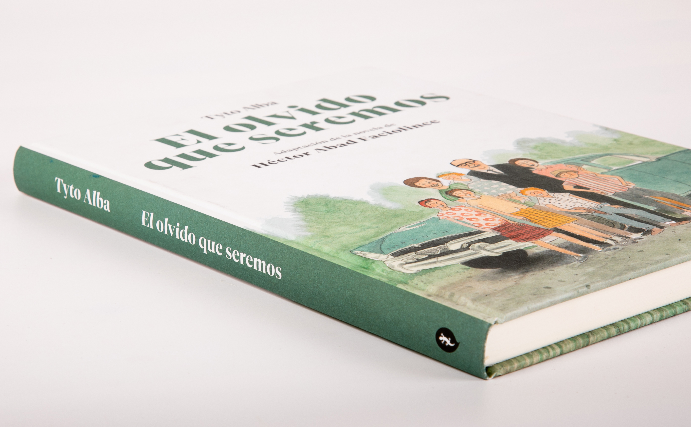 additional book photo