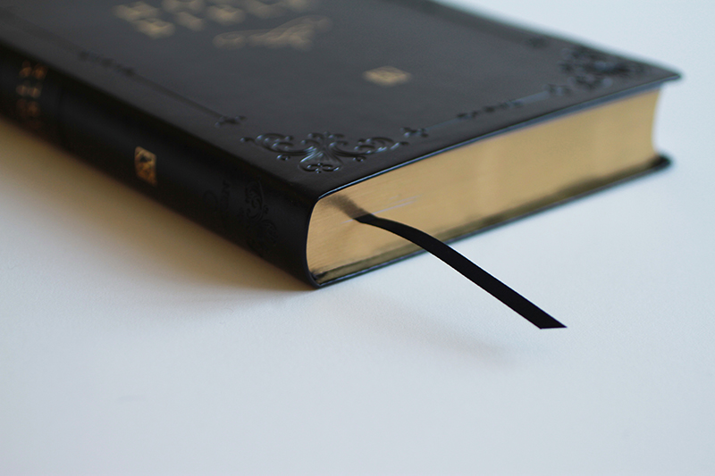 additional book photo