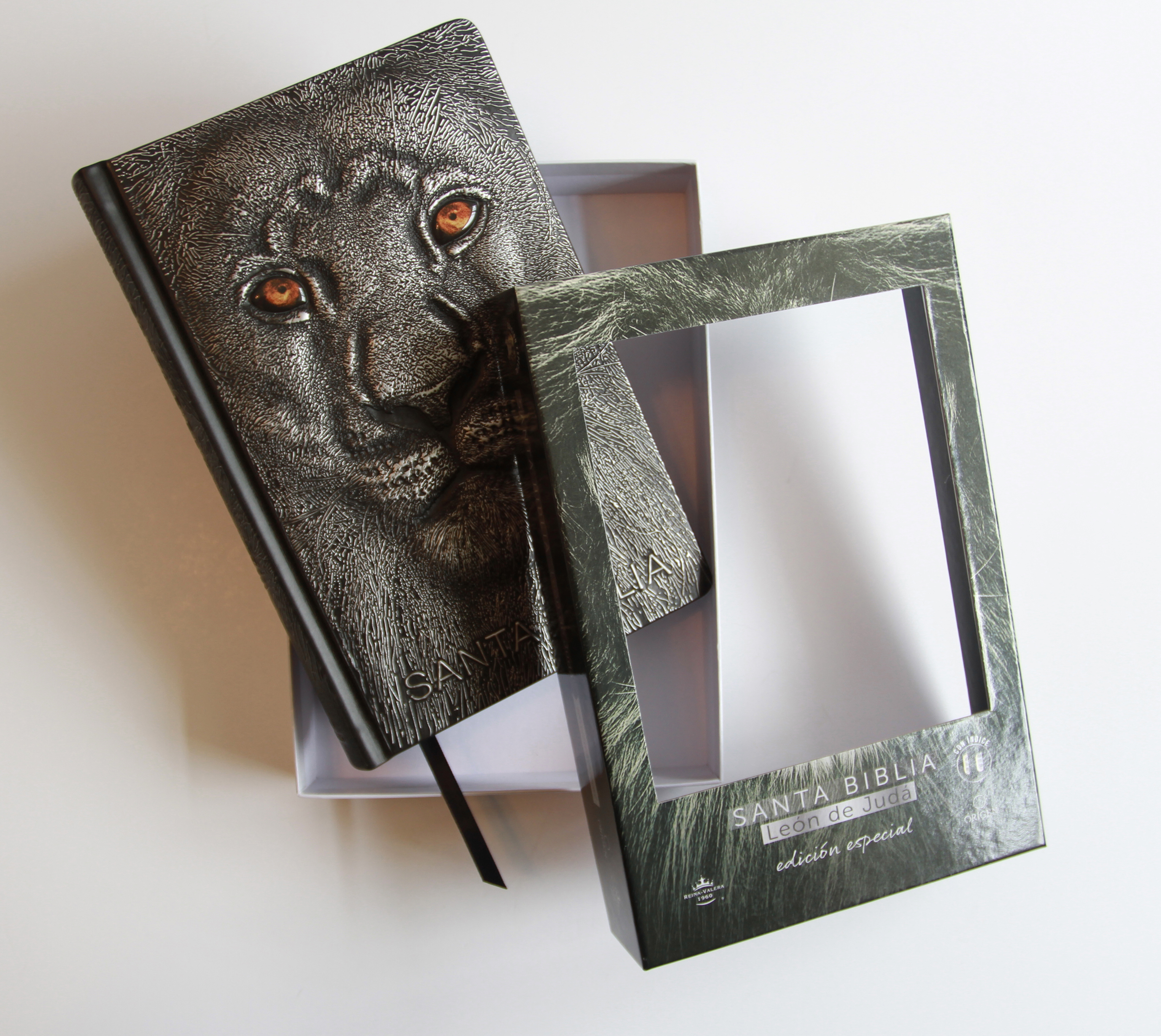 additional book photo