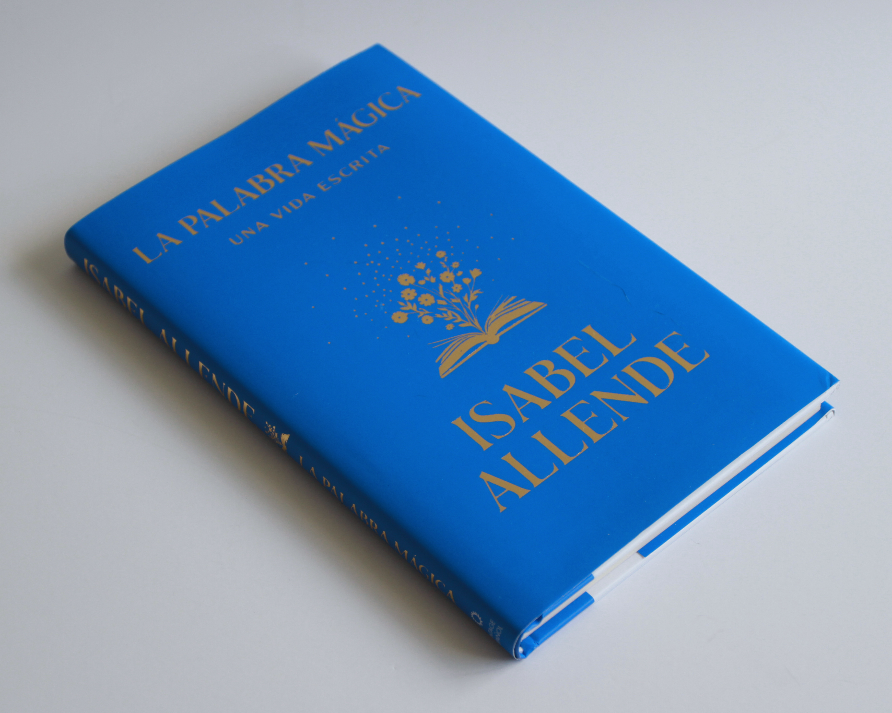 additional book photo